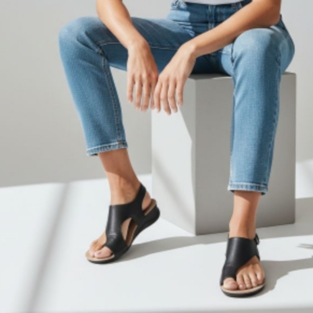 Baretraps Arch Support Elegant Black Women's Sandals